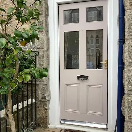 Lovely 1 Bed Flat In Victorian House 300M Seafront Penzance Exterior photo